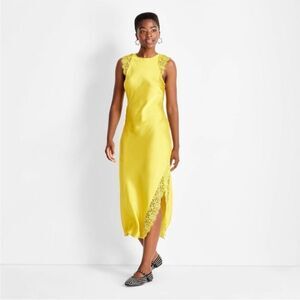 Future Collective Elegant Yellow Lace-Trimmed Dress
